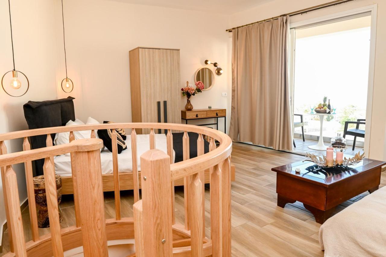Residence By Georgia Studios Fira  Extérieur photo