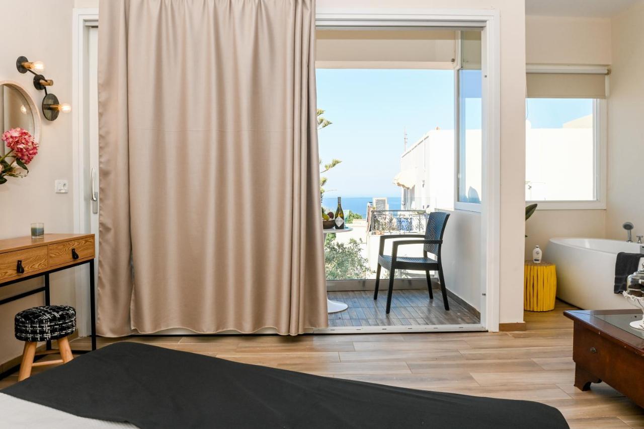 Residence By Georgia Studios Fira  Extérieur photo
