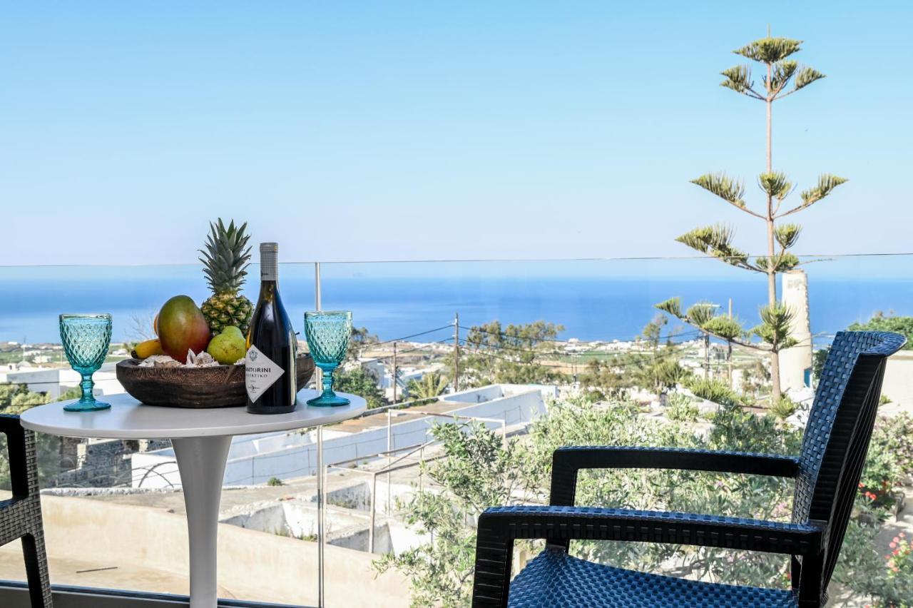 Residence By Georgia Studios Fira  Extérieur photo