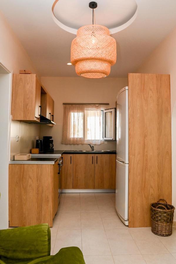 Residence By Georgia Studios Fira  Extérieur photo