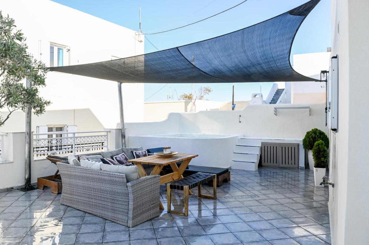 Residence By Georgia Studios Fira  Extérieur photo